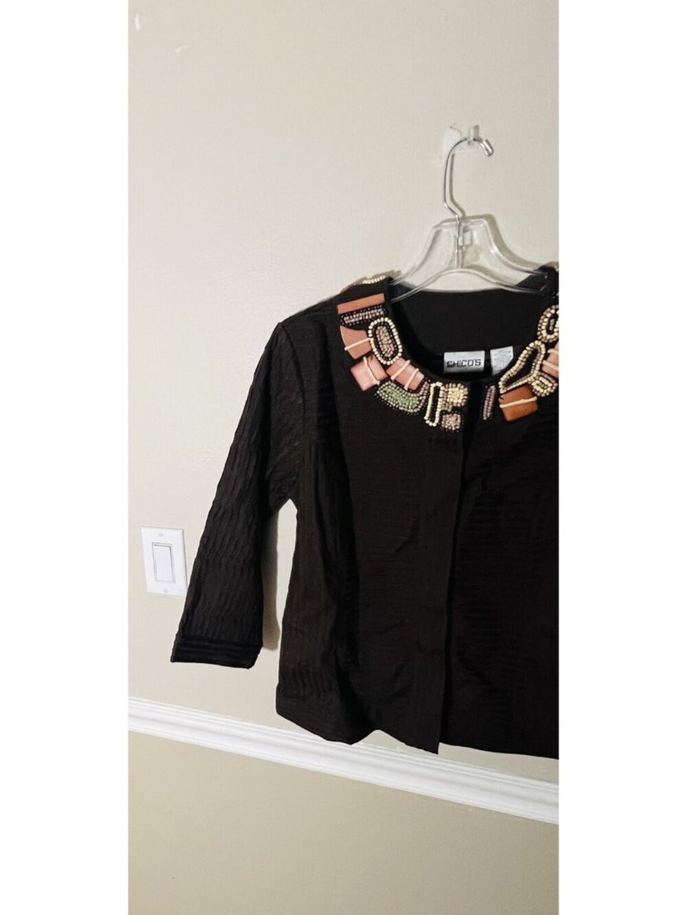 Chico's Womens Jacket size 0 Small Textured beaded wood Brown embellished neck - Picture 5 of 7